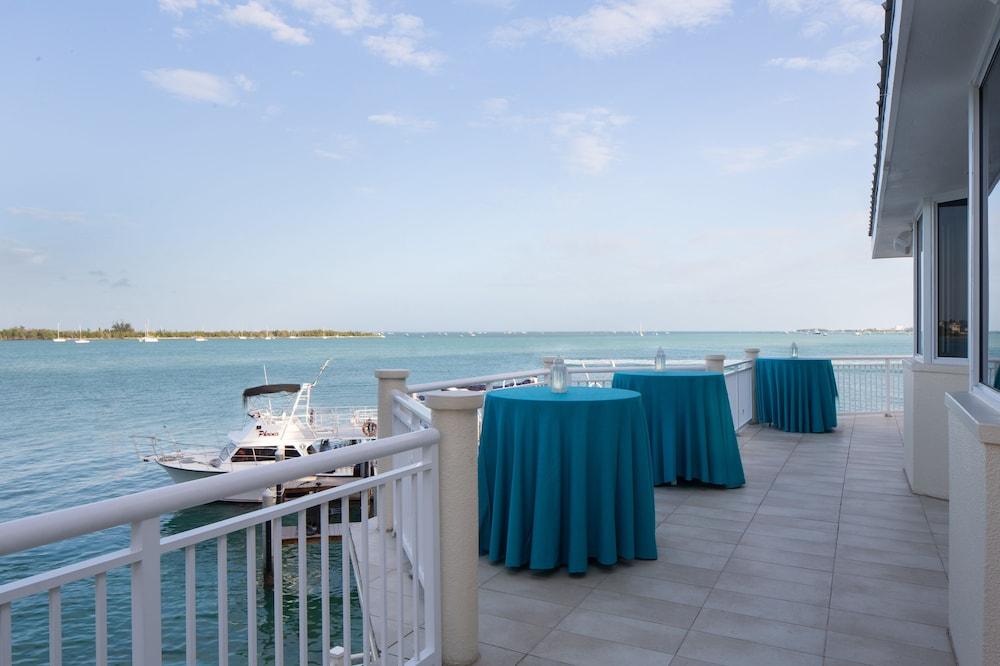 Hyatt Centric & Resort Cayo Hueso